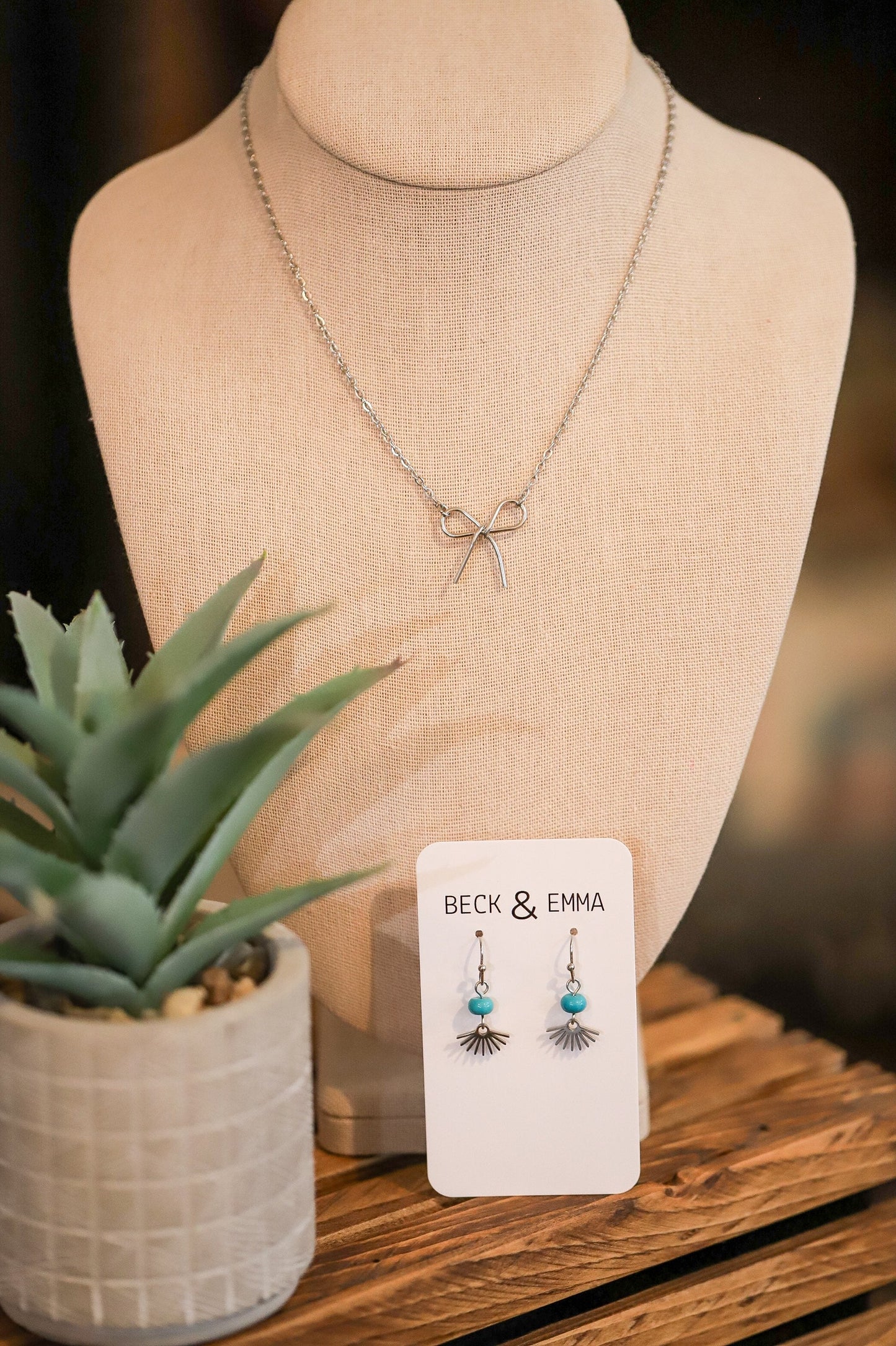 The Etta Necklace