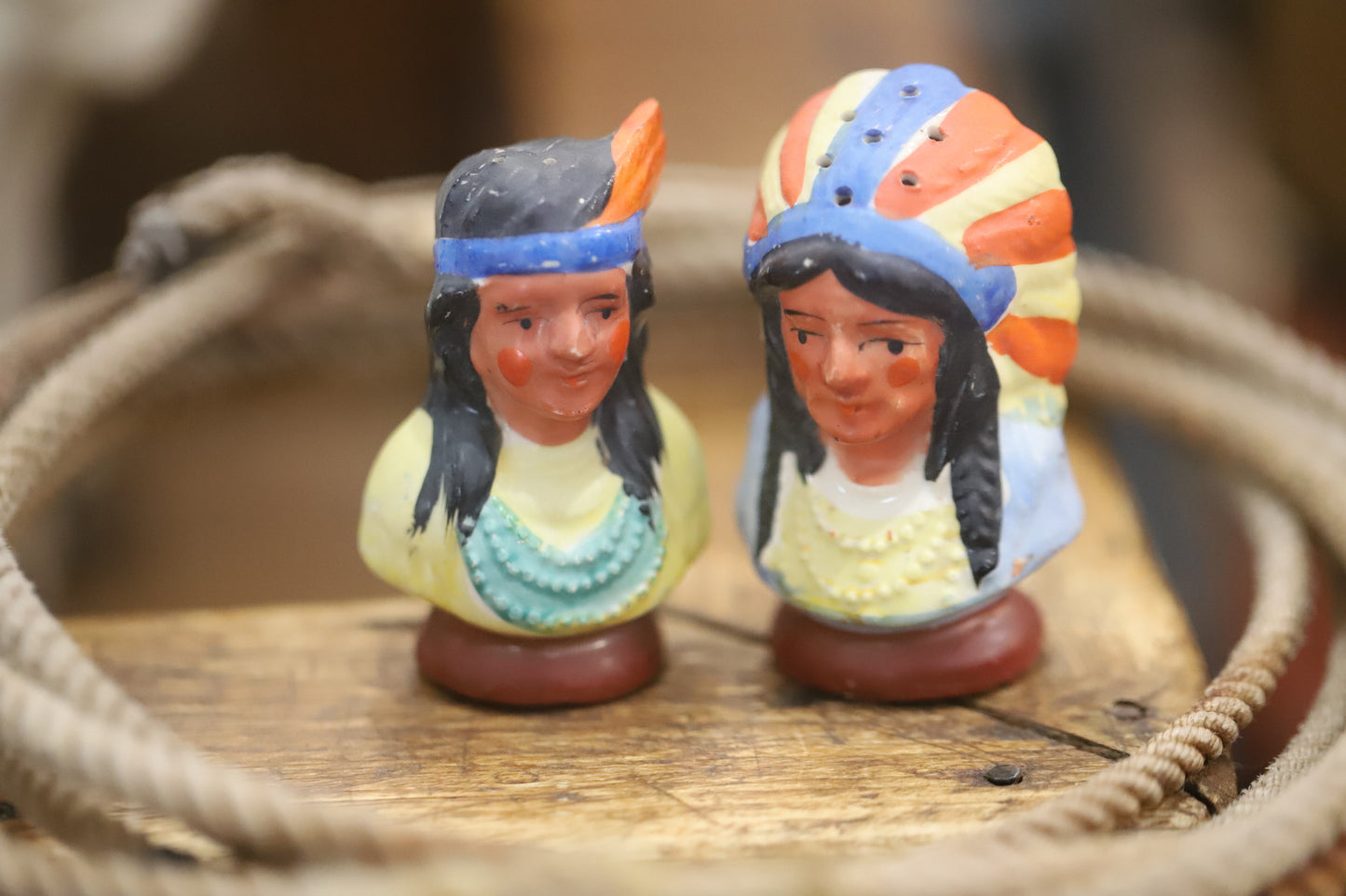 Vintage Indian couple s&p shaker set