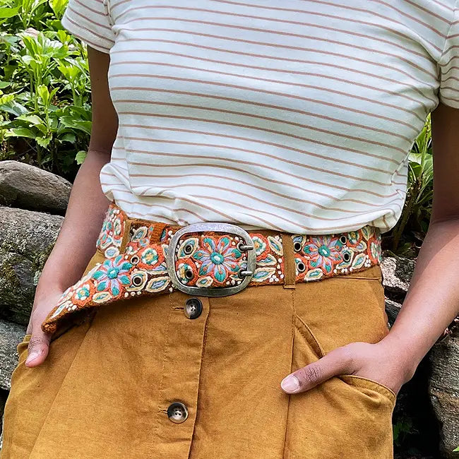 Ground Cover Floral Embroidered Wool Belt