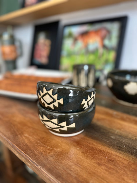 Imperfect bowl set (2)