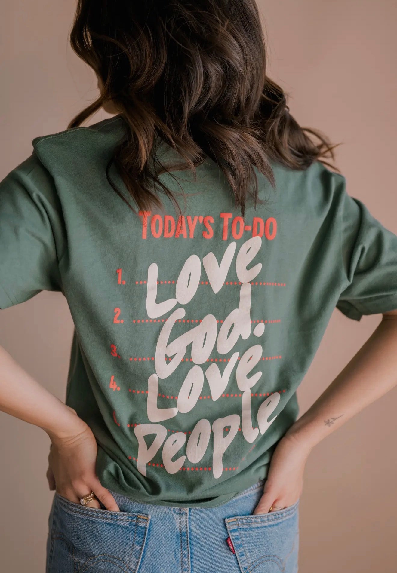 Love God love People Tee